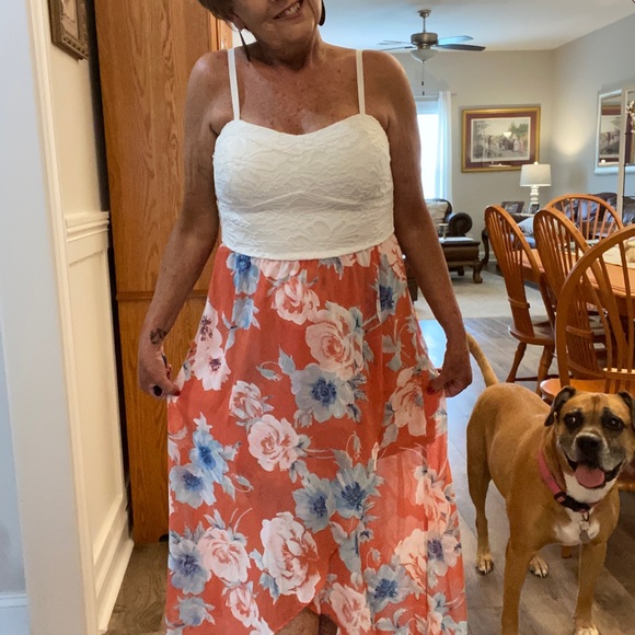 Sumner Dress Reduced shipping!!! - Picture 2 of 2